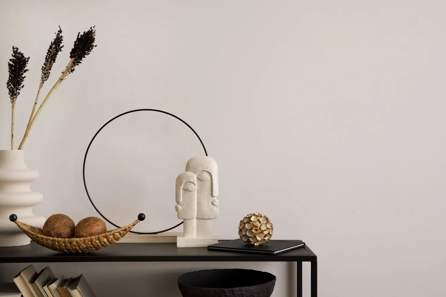 Minimalistyczne dekoracje DIY do domu
