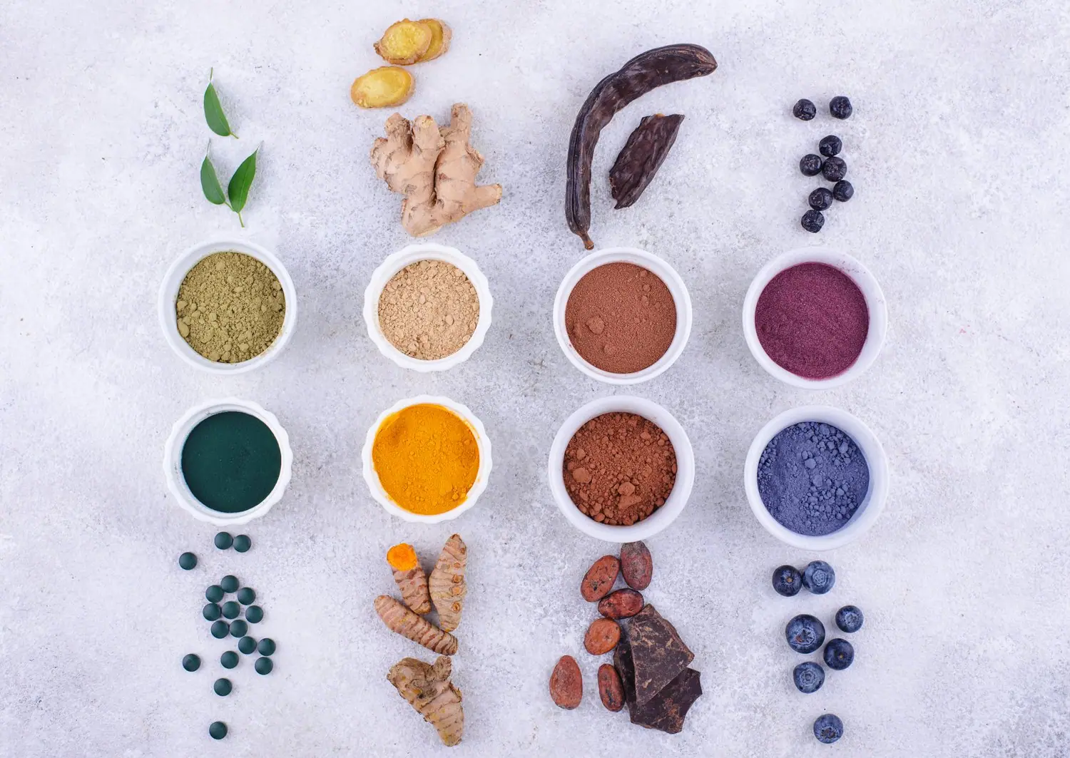Naturalne maseczki z superfoods - domowe spa dla każdego typu cery