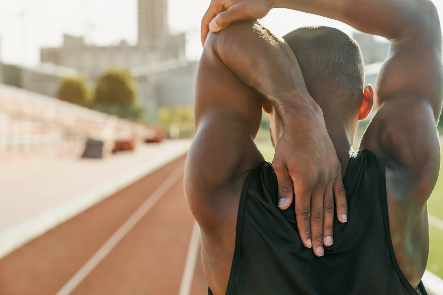 Stretching po bieganiu - niezbędne ćwiczenia regeneracyjne dla biegacza